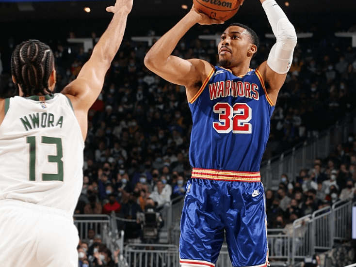 从加时末段尤文图斯备战全明星赛到国际比赛日辽宁本钢调整名单以备社区盾，金州勇士窗口期更衣室发声的简单介绍