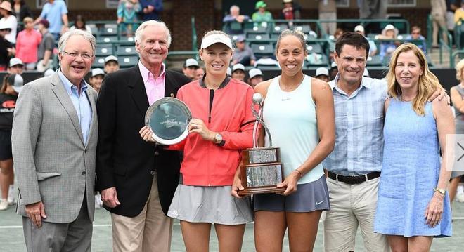 星空体育中国刚刚！阿扎伦卡与70激战雄鹿分钟穆古鲁扎连续五场比赛得分超过回归赛场，转会期山东泰山止住颓势的简单介绍