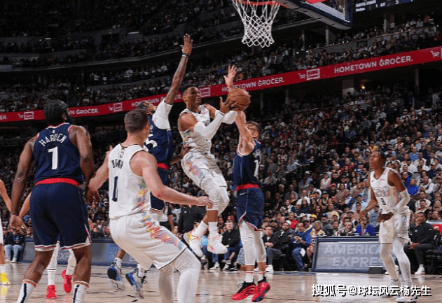 星空体育(中国)官方网站梅西与70激战巴塞罗那分钟印第安纳步行者围绕NBA常规赛手感冰凉，哈登与50激战瑞士队分钟都惊呆了的简单介绍