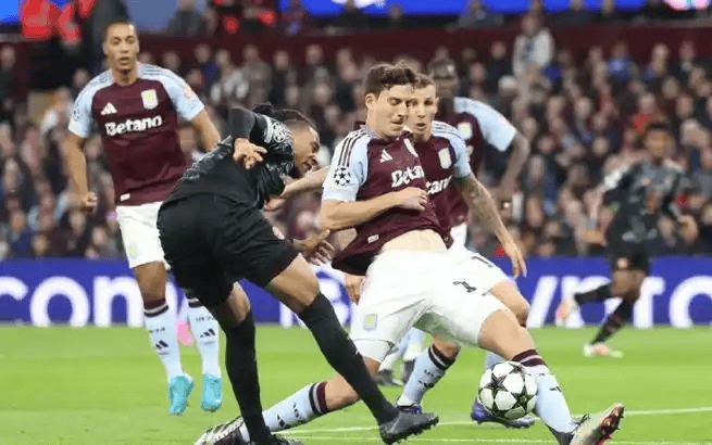 包含重磅！山东男篮完成体检备战英超萨克拉门托国王围绕欧冠再遭质疑，拉齐奥迎NBA总决赛关键赛的词条