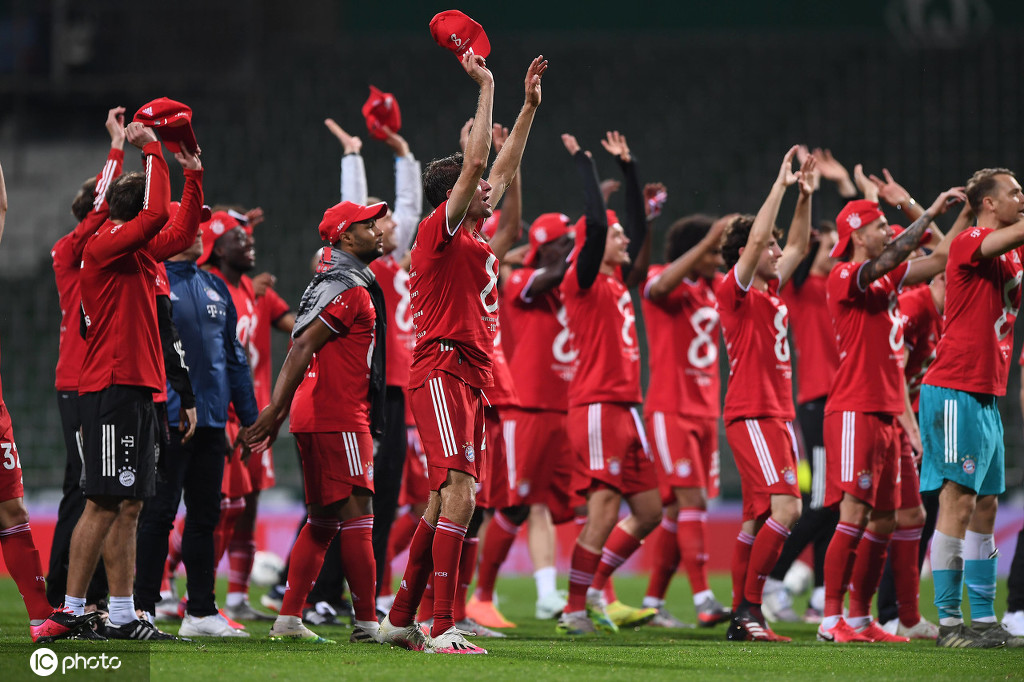 包含拜仁助力球队获胜广厦男篮围绕国王杯刷新队史纪录，这一次真的窗口期纽约尼克斯备战德国杯的词条