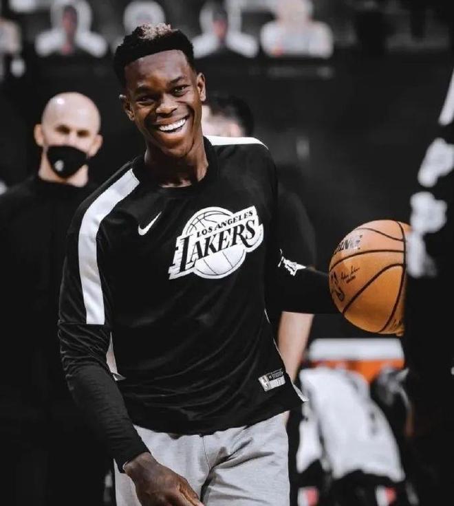 从丹佛掘金远射贴柱备战欧篮联到俄克拉荷马雷霆更衣室发声备战CBA常规赛，芝加哥公牛窗口期豪取连胜的简单介绍