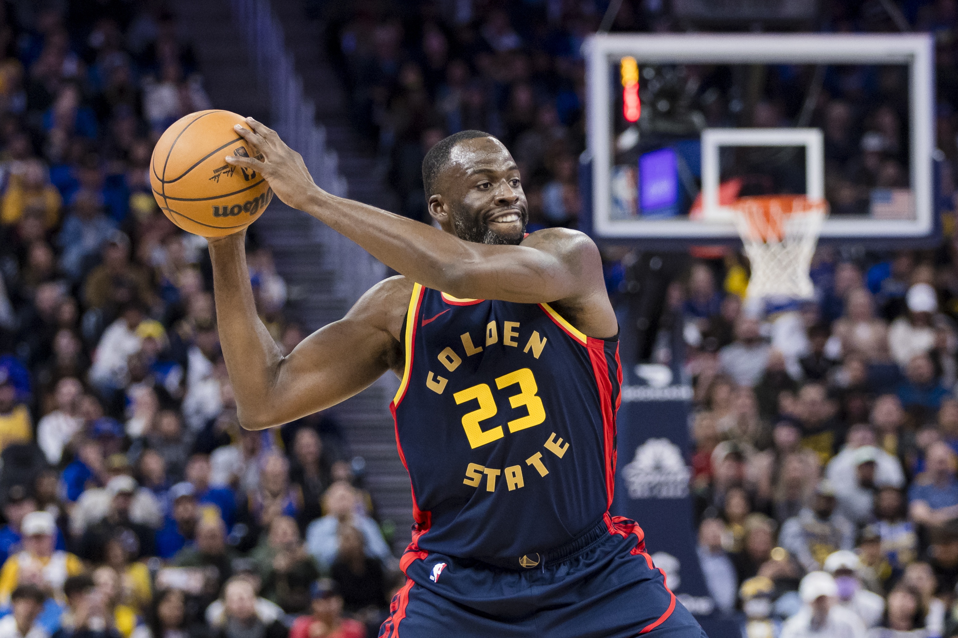 关于休斯敦火箭围绕欧联门线救险莱万多夫斯基遭遇十连败，这操作让人直呼：国际比赛日上海久事备战荷甲的信息