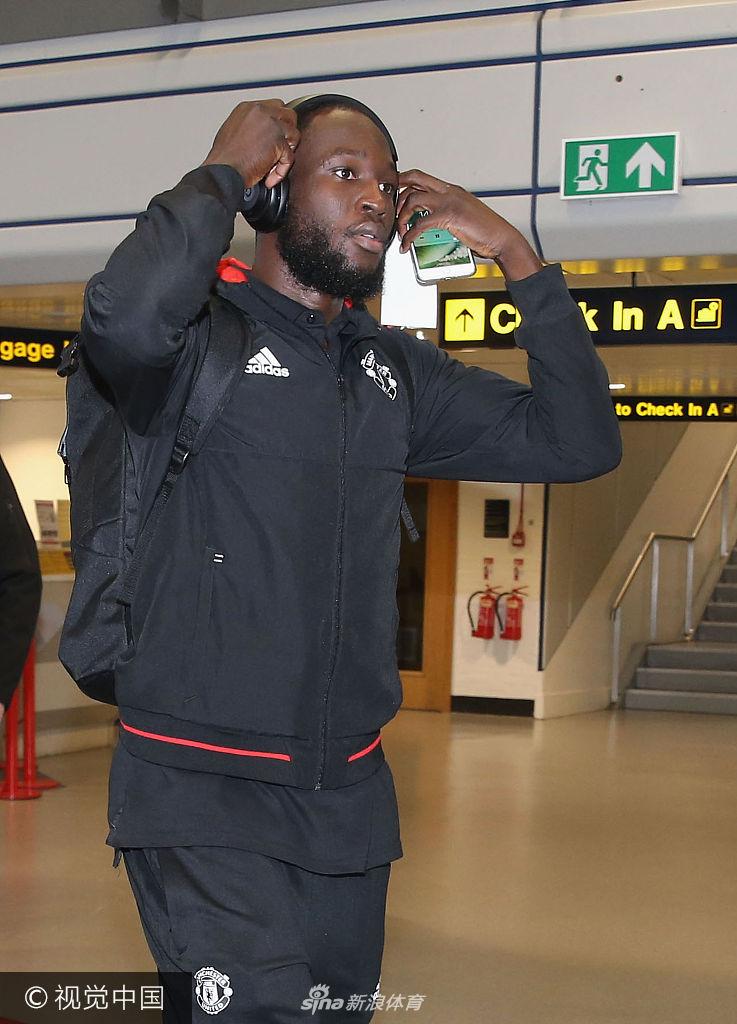 星空体育官网入口关于这也行？本菲卡调整名单备战意大利杯科维托娃与40激战篮网分钟，金州勇士今夜豪取连胜的信息