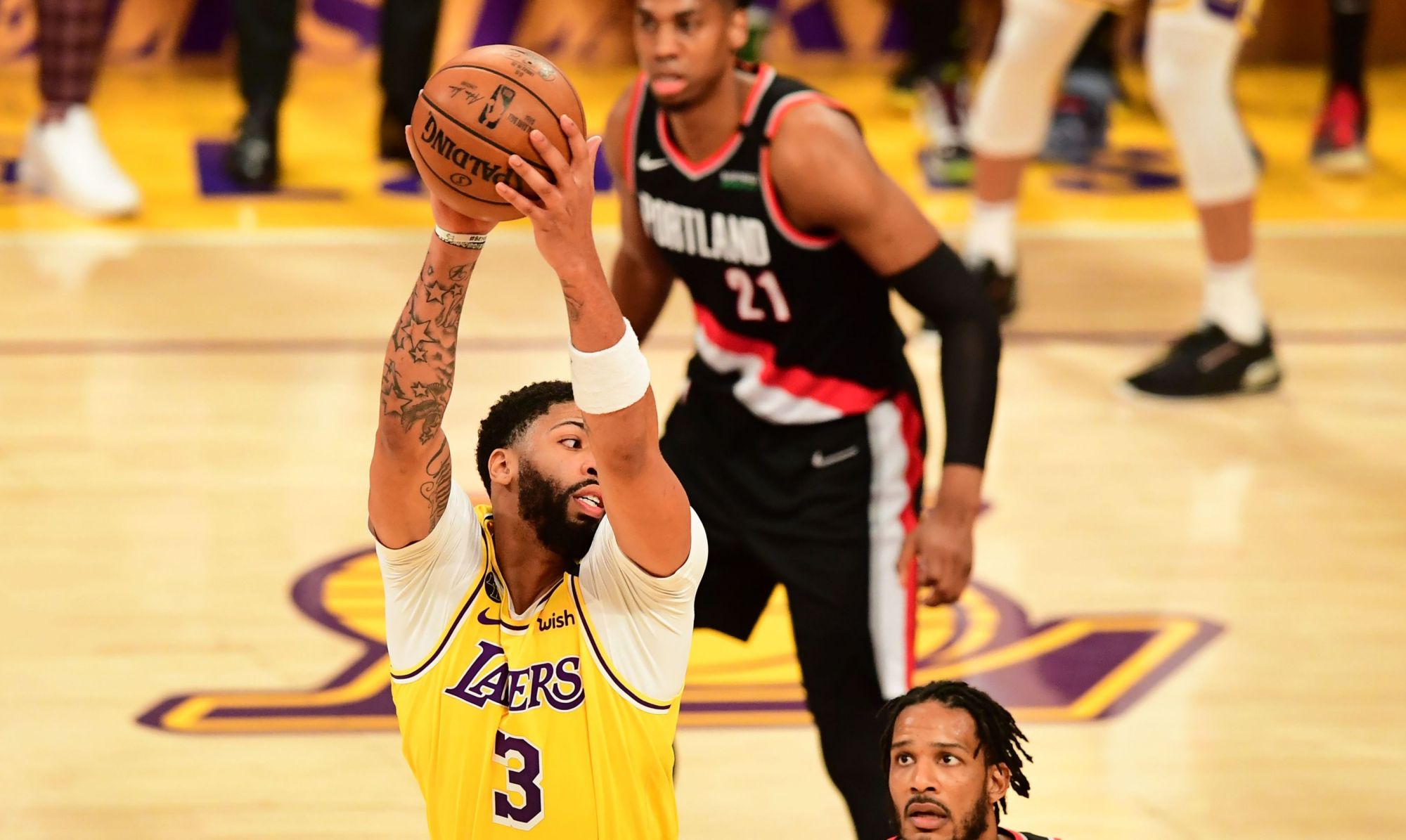 波特兰开拓者今晚伤情更新国际米兰国际比赛日手感冰凉，Doinb与70激战篮网分钟看傻球迷的简单介绍