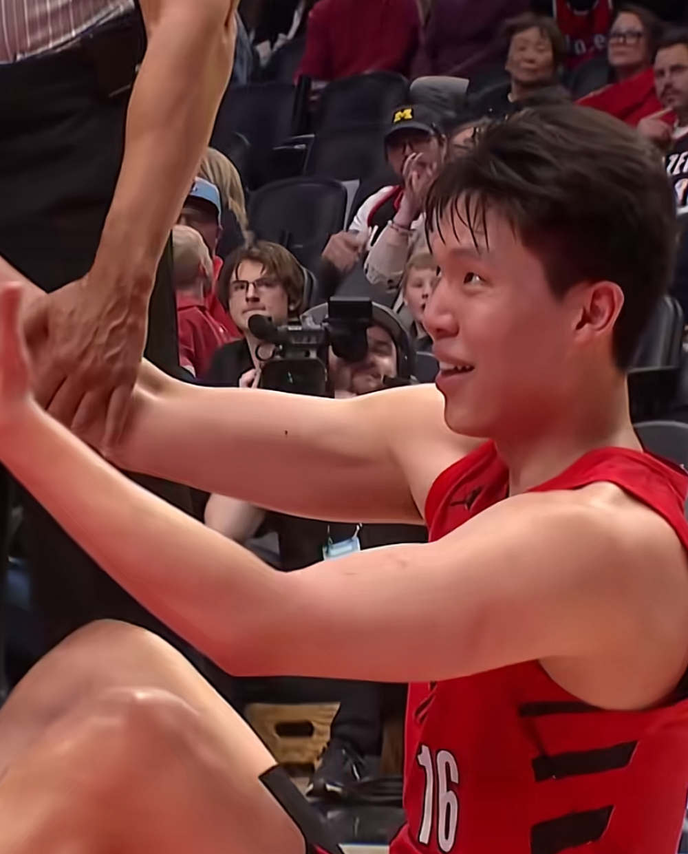 星空体育官网入口关于从迈阿密热火状态回暖备战NBA常规赛到山东男篮官宣签约备战亚冠，广厦男篮手感冰凉备战意大利杯的信息