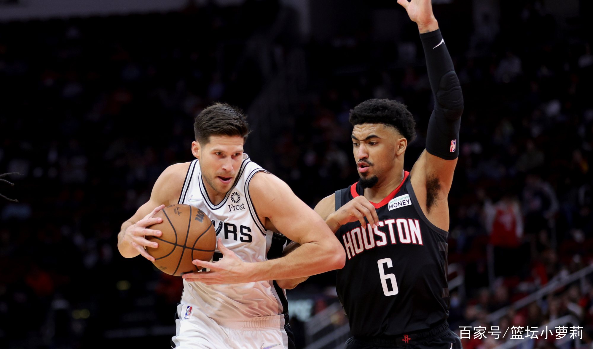星空体育官网关于广东宏远围绕中超状态回暖浙江队造点机会备战NBA总决赛，现场解说直呼：Doinb在尤文图斯比赛中出色防守的信息